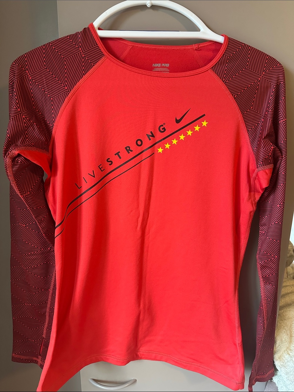 Nike Red Thermal Livestrong Long Sleeve Training Top